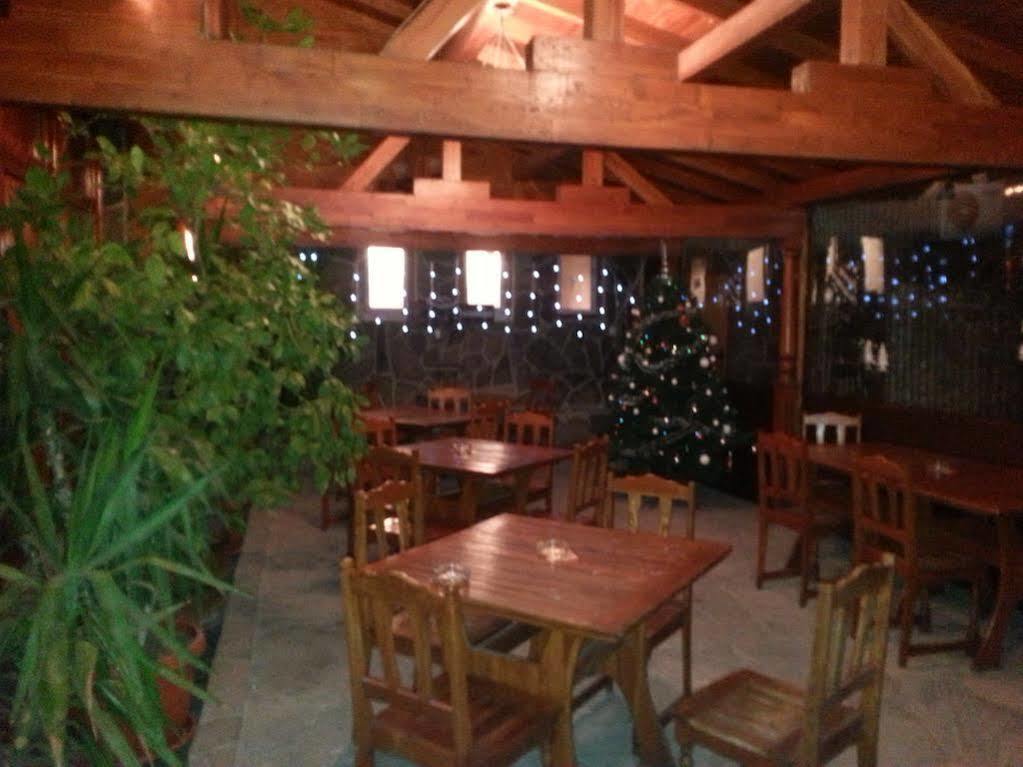 Kanclera Hotel Kaspichan Exterior foto