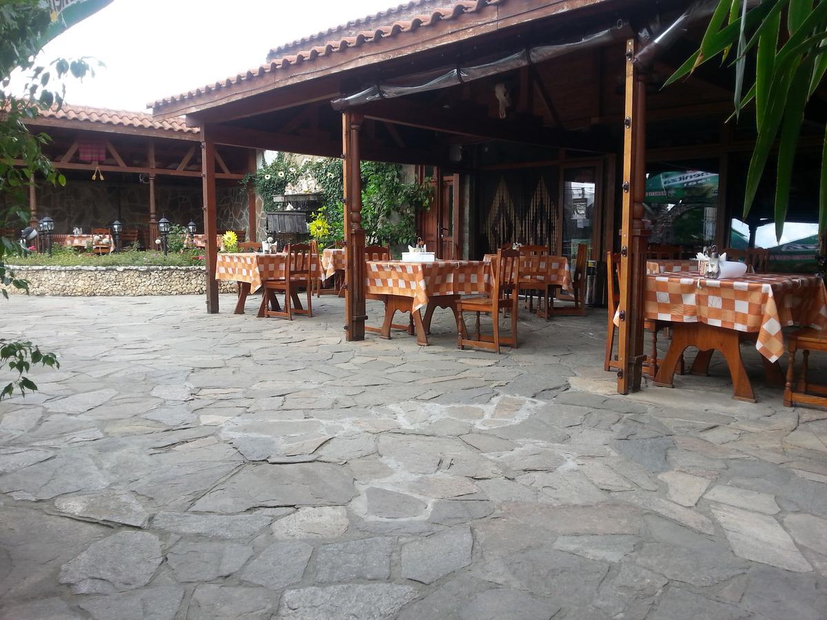 Kanclera Hotel Kaspichan Exterior foto